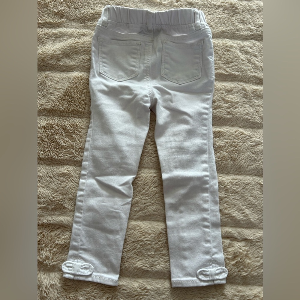 Gap jeans girl